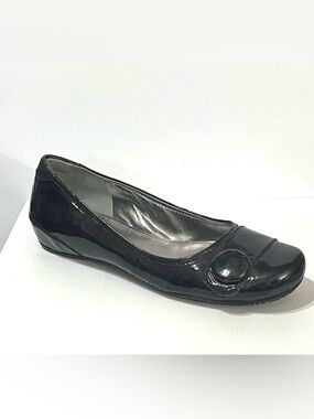 ECCO Bouillon Black Patent Shoes Wedge Flats Crinkle Look Button 10/10.5 US